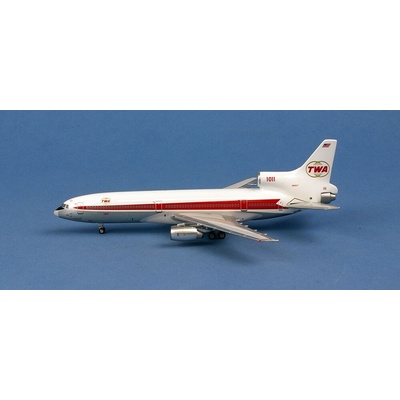 AeroClassic L-1011-385-1-15 TriStar 100 Trans World Airlines 1970sDouble Globe Colors 1:400