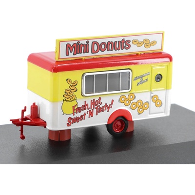 Mini Donuts Selling Trailer Oxford 1:76