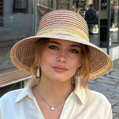 Krumlovanka Luxusní dámský slaměný klobouk latte Handcrafted střední kempa Co-14655