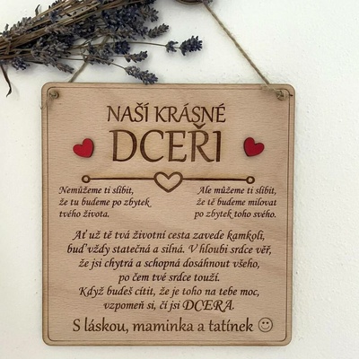 Dekorace z Česka Dřevěná cedulka pro dceru Podpis: Maminka a tatínek