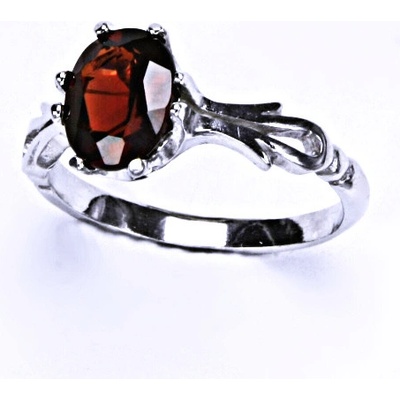 Čištín Stříbrný prsten přírodním granát šperky T 1262