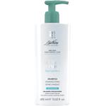 BioNike Шампоан за коса BioNike Defense Hair, успокояващ и овлажняващ, за чувствителна и лесно раздразнима кожа, 400 мл
