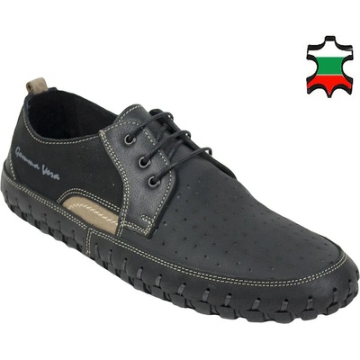 Български обувки Мъжки мокасини от естествен набук в черен цвят с перфорация