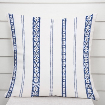 Biante bavlna Sandra SA-590 Modrý ľudový vzor na bielom 30 x 50 cm