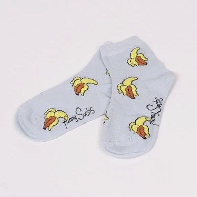 Детски чорапи в светлосиньо с банани