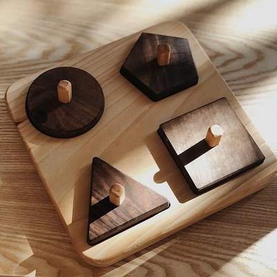 Oyuncakhouse geometrické tvary puzzle