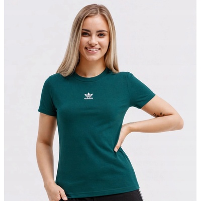 adidas s okrúhlym výstrihom