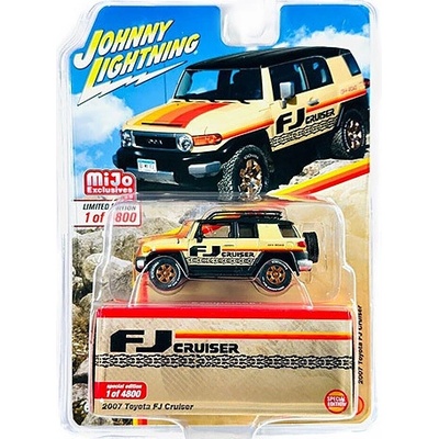 Johnny Lightning Toyota FJ Cruiser 2007 Off-Road 1:64
