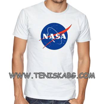 Image 1 of Fruit of the Loom Тениска със щампа - nasa