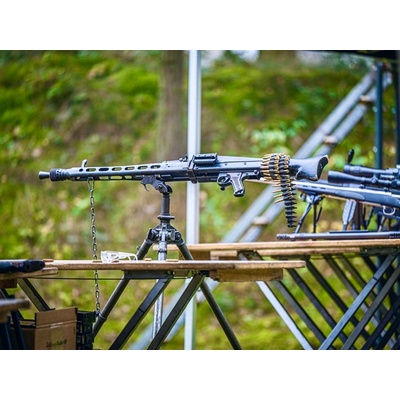 Zážitková střelba: Nejsilnější zbraně - 7 zbraní
