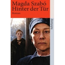 Hinter der Tür