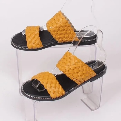 Жълти кожени чехли с равна подметка