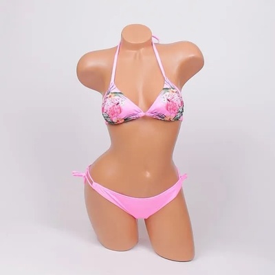 Розов бански с фламинго и екзотични листа