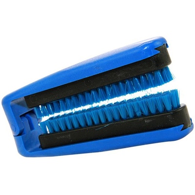Blugator Kartáč pro čištění bezpečnostních pásů