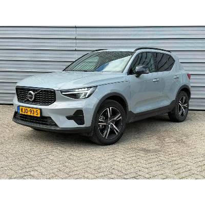 Volvo XC40 B4 Plus 145 kW