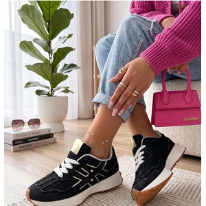 Solea Дамски маратонки платформа модел 227726 Solea