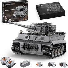 CADA Master Tank Tiger na dálkové ovládání 1:35 925 ks