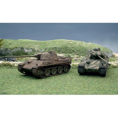 Italeri Fast Assembly tanky 7504 Pz.Kpfw.V PANTHER Ausf.G 1:72