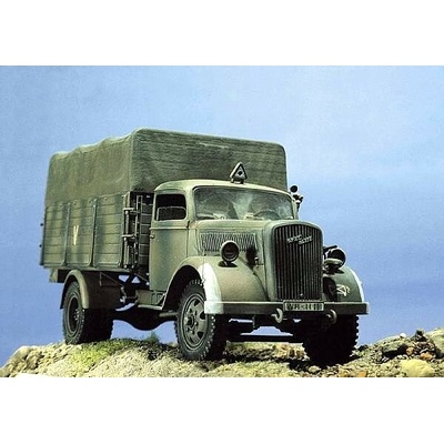 Italeri Model Kit military 0216 Kfz. 305 OPEL BLITZ 33-0216 1:35