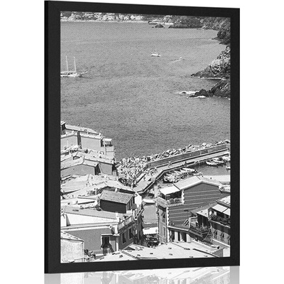 Plakát krásné pobřeží Itálie v černobílém provedení - 60x90 no frame