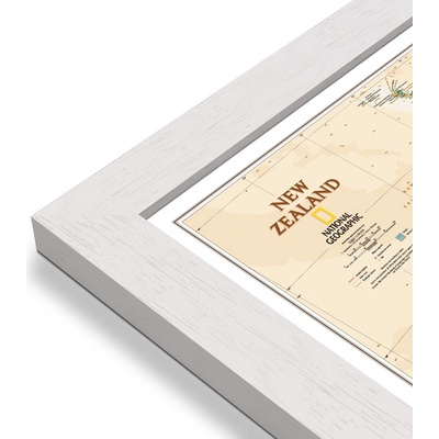 National Geographic Nový Zéland - nástěnná mapa Executive 60 x 77 cm Varianta: mapa v dřevěném rámu, Provedení: Pegi bílý