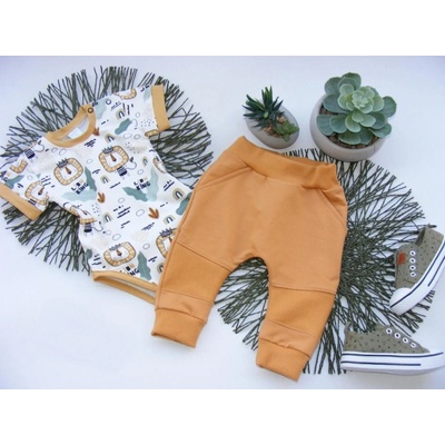 G baby 2-dielna sada body kr. rukáv tepláčiky Lion horčicová