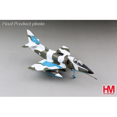 Hobby Master A-4C Skyhawk Argentine Air Force San Julian AB Argentina 1982 1:72