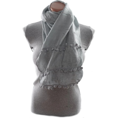 Dámsky šál s brmbolcami