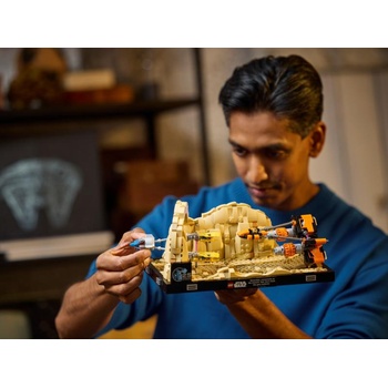 Image 1 of LEGO® Star Wars™ - Mos Espa Podrace Diorama (75380)