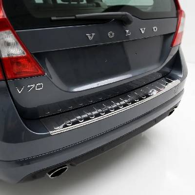 Omtec Nerezový leštený kryt hornej hrany zadného nárazníka Volvo V70 2008–16