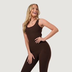 GymBeam Дамски гащеризон NEO Mocha M