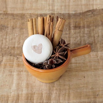 Ponio tuhý šampon proti lupům Orient Chai 60 g