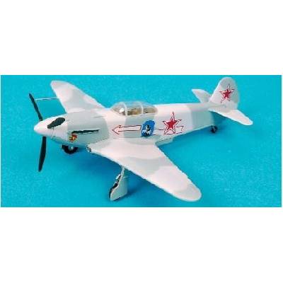 Easy Model Yak-3 303 Fighter Aviation div.1945 1:72