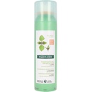 Šampóny Klorane Nettle suchý šampón pre mastné tmavé vlasy 150 ml