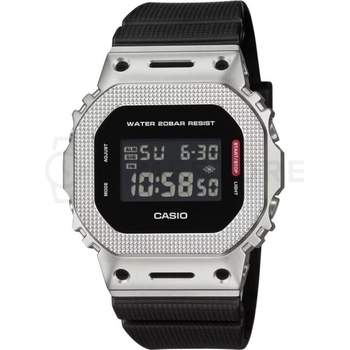 Casio GM-5600M-1ER