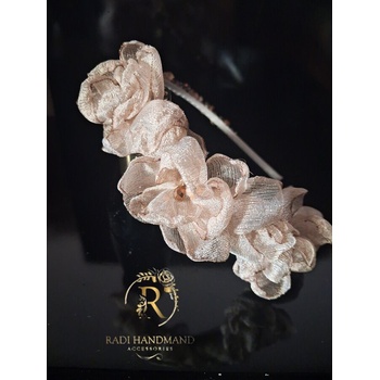 Radi handmade Елегантна диадема с цветя от коприна и кристали (991)
