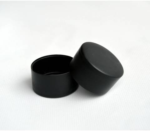 Čepička PVC 48 mm - černá