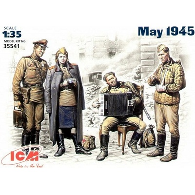 ICM Soviet soldiers 1945 WW2 1:35