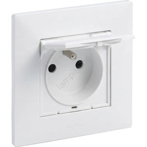 Legrand - Външна розетка 250V/16A IP44 с рамка NILOE STEP бяла (LR0051A)