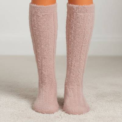 Дамски пихкави бежови 3/4 чорапи