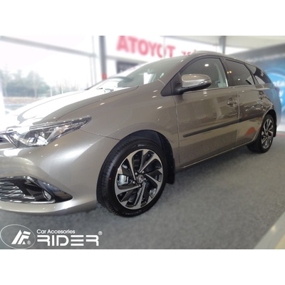 Lišta dverí TOYOTA Auris 2013-2015 / kombi