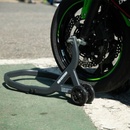 Stojany na moto Oxford stojan na motocykl Zero-G přední