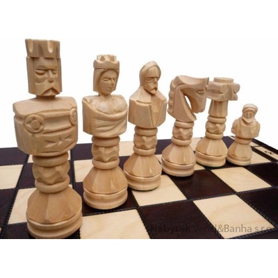 Desková hra, dřevěné šachy vyřezávané GLADIATOR 117 mad
