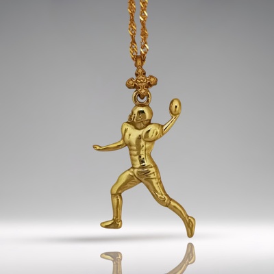 Американски футбол - Мъжки спортен медальон от сребро 925 с позлатено покритие - Ръчно изработено бижу талисман за спортисти и фенове - Идеален подарък за играч, треньор или почитател - ssj