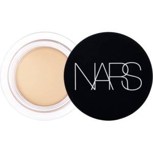 NARS Soft Matte Complete Concealer матиращ коректор за пълно покритие цвят CAFE CON LECHE 6.2 гр