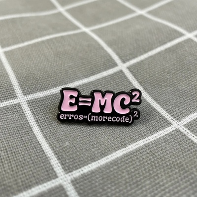 Pinarna Einsteinův vztah E = mc2