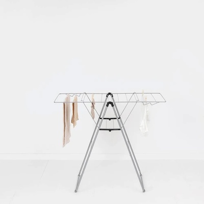 Brabantia 15 м метално сив сушилник за дрехи Brabantia от серия Hangon (1004163)
