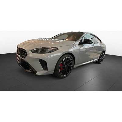 BMW M235 i xDrive 221 kW