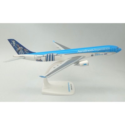 PPC Holland Airbus A330 202 Aerolineas Argentinas Argentina National Football Team Colors Snap Fit 1:200