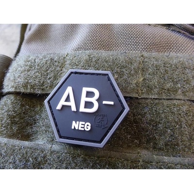 JACKETS TO GO Nášivka hexagon krev AB NEG plast ČERNÁ SWAT